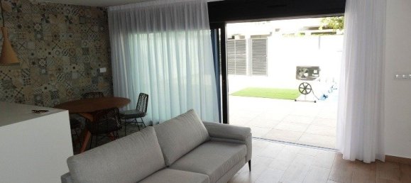 3 bedrooms House in Torre de la Horadada, Spain No. 9428 26