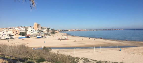 3 bedrooms House in Torre de la Horadada, Spain No. 9428 4