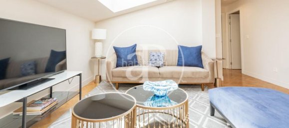 Ático de 2 dormitorios en Madrid, Spain No. 61566 38