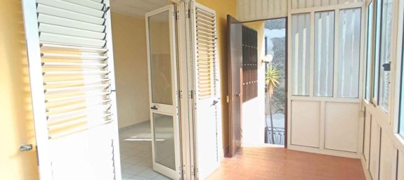 Apartamento T4 em Aversa, Italy N.º 313686 4