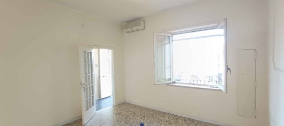 Apartamento T4 em Aversa, Italy N.º 313686 10