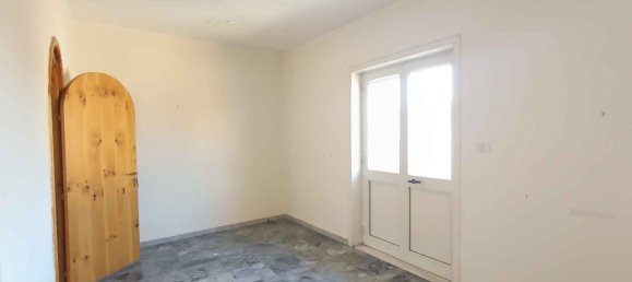 Apartamento T4 em Aversa, Italy N.º 313686 12