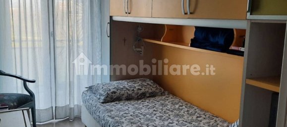 3 bedrooms Apartment in Rome, Italy No. 184403 14