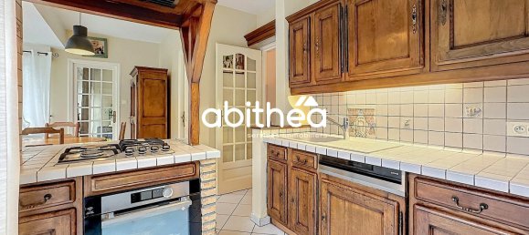 4 bedrooms Castles in Fontaine-Notre-Dame, France No. 215045 25