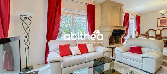 4 bedrooms Castles in Fontaine-Notre-Dame, France No. 215045 15