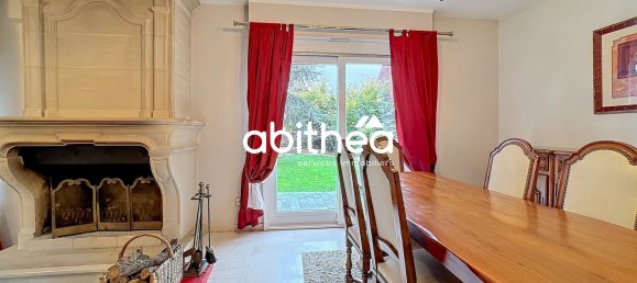 4 bedrooms Castles in Fontaine-Notre-Dame, France No. 215045 11