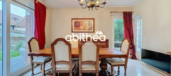 4 bedrooms Castles in Fontaine-Notre-Dame, France No. 215045 5