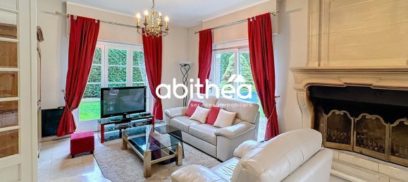 4 bedrooms Castles in Fontaine-Notre-Dame, France No. 215045 32