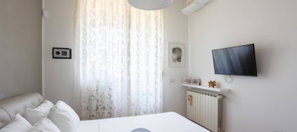 2-salle Appartement à Bovisio Masciago, Italy No. 257424 18