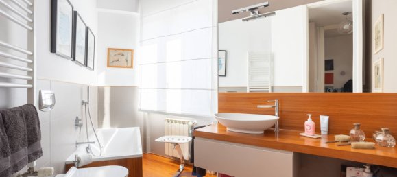 2-salle Appartement à Bovisio Masciago, Italy No. 257424 12