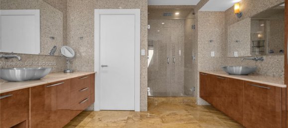 7 Schlafzimmer Villa in Miami, USA, Nr. 615123 7