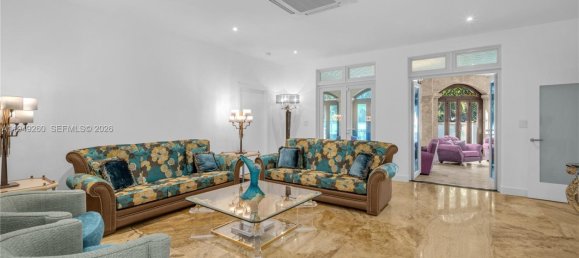 7 Schlafzimmer Villa in Miami, USA, Nr. 615123 13