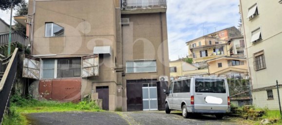 Коммерческая недвижимость с 1 комнатой в Вальмонтоне, Италия № 7537 4