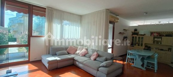 Квартира с 3 спальнями в Монтекатини Терме, Италия № 352870 3