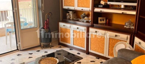 Apartamento de 3 dormitorios en Reggio Calabria, Italy No. 265867 2