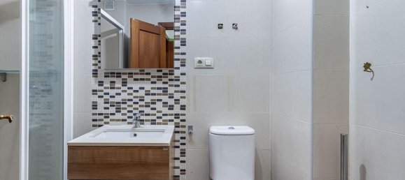 3 bedrooms Apartment in Granada, Spain No. 137044 24