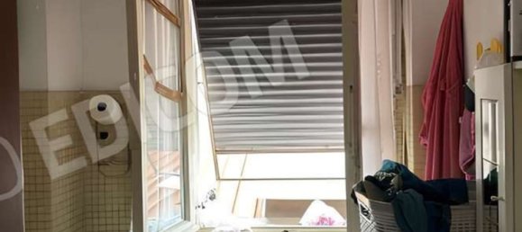 Квартира с 3 комнатами в Галларате, Италия № 288361 2