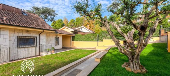 10 rooms Villa in Rome, Italy No. 111488 22