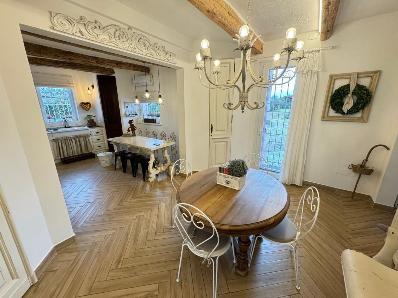 8 bedrooms House in Imola, Italy No. 388433