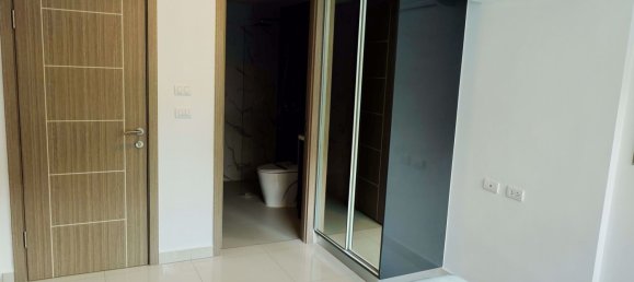 Apartamento com 2 quartos em condomínio em Pattaya, Thailand N.º 1860 7