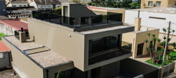 3 bedrooms House in Madalena, Portugal No. 18069 21