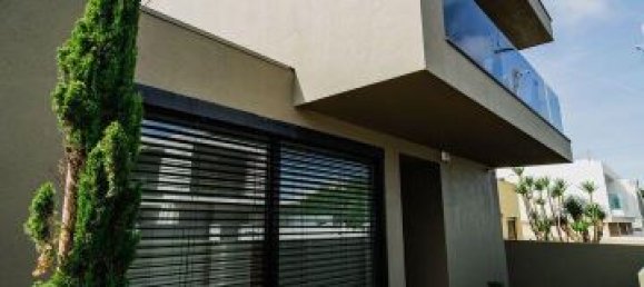 3 bedrooms House in Madalena, Portugal No. 18069 7