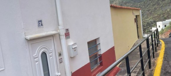 Дом с 3 спальнями в Санта-Крус-де-Тенерифе, Испания № 158406 2