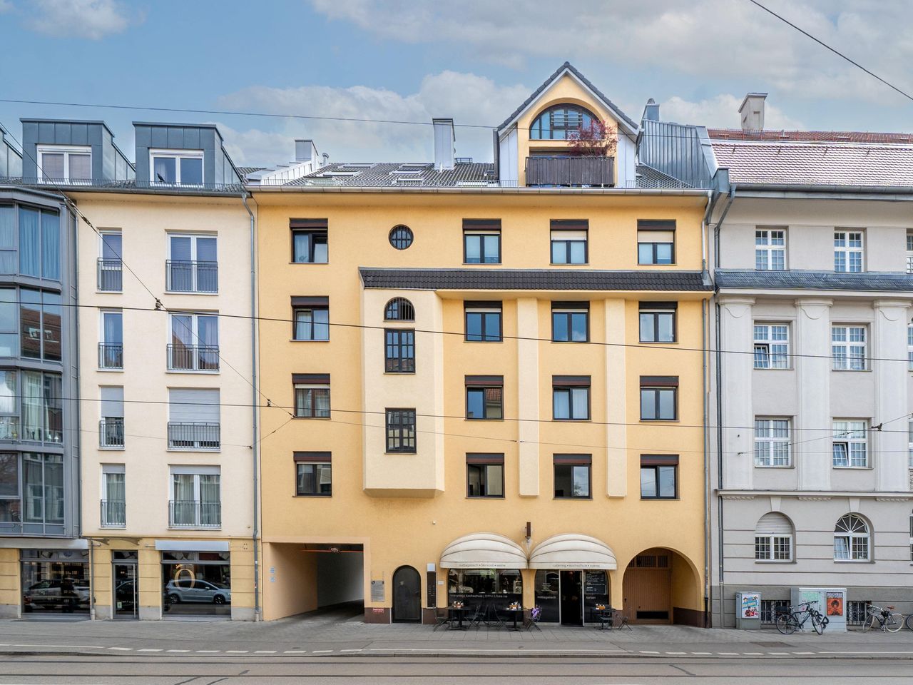 4-salle Bâtiment à Munich, Germany No. 135491