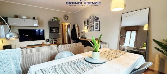 2 rooms Apartment in Parma, Italy No. 33473 6