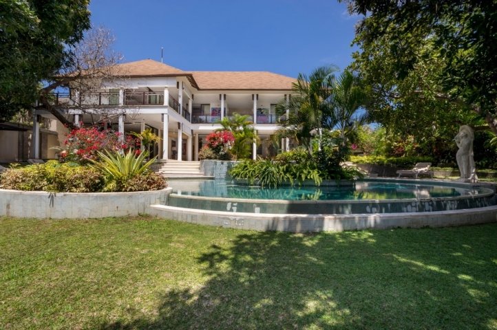14 dormitorios villa en alquiler en South Kuta, Badung, Bali, Indonesia № 2871