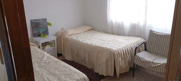 Casa de 4 dormitorios en Malpica de Bergantiños, Spain No. 160261 12