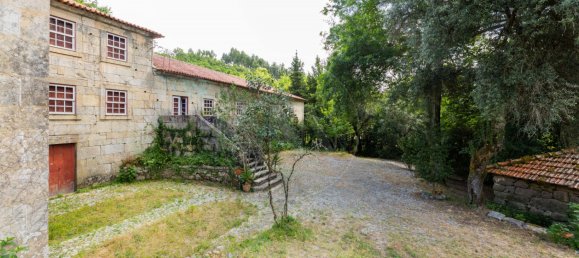 22 bedrooms House in Armil, Portugal No. 190300 3