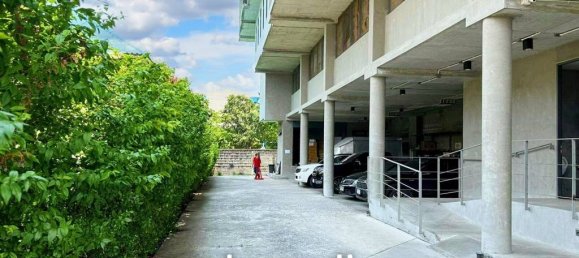 1000m² Commercial property in Suan Luang, Thailand No. 14202 8