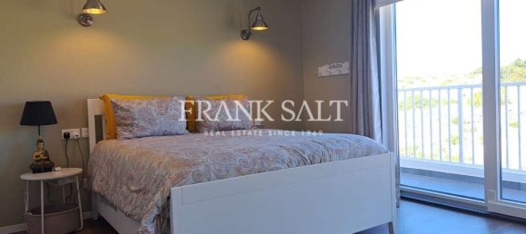 2 bedrooms Penthouse in Manikata, Malta No. 8017 8