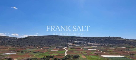 2 bedrooms Penthouse in Manikata, Malta No. 8017 12