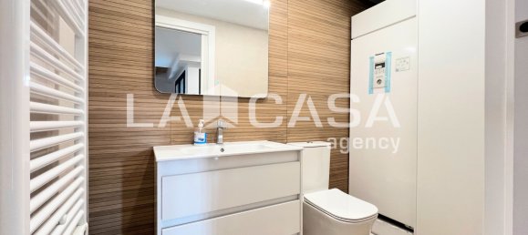 3 bedrooms Duplex in Badalona, Spain No. 173400 11