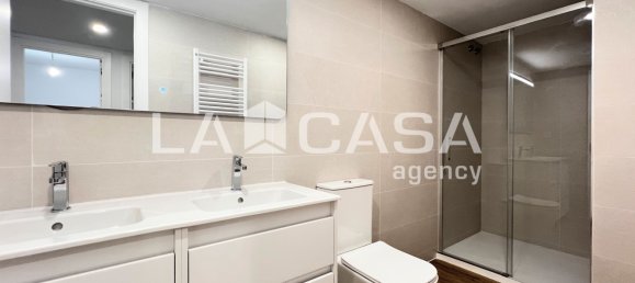 3 bedrooms Duplex in Badalona, Spain No. 173400 4