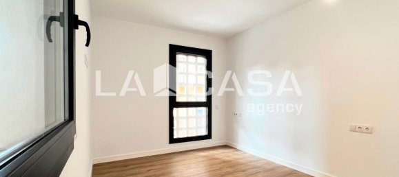 3 bedrooms Duplex in Badalona, Spain No. 173400 17