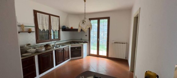 3-Zimmer Villa in Imperia, Italy, Nr. 143872 9