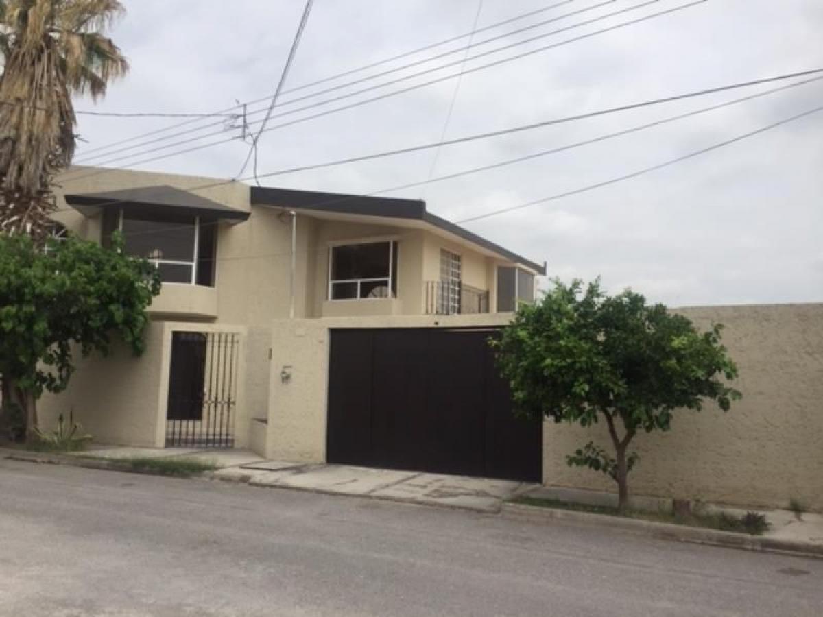 3 bedrooms House in Playa Vicente, Mexico No. 187443