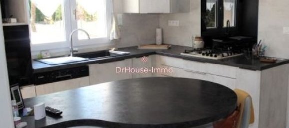 Casa de 3 dormitorios en Maine-et-Loire, France No. 309473 8