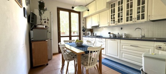 3 bedrooms Apartment in Pontassieve, Italy No. 295161 3