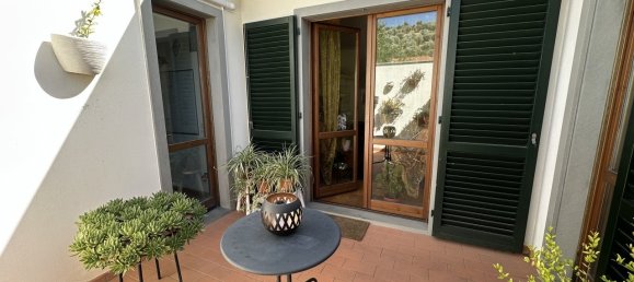 3 bedrooms Apartment in Pontassieve, Italy No. 295161 45