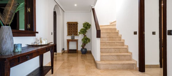 3 bedrooms Penthouse in Marbella, Spain No. 136512 9