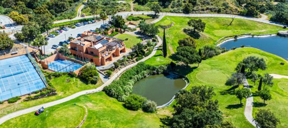 3 bedrooms Penthouse in Marbella, Spain No. 136512 26