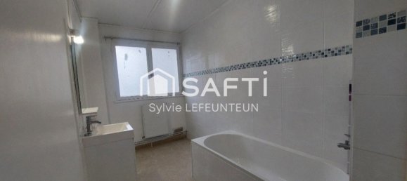 3 غرف نوم شقة في Vierzon, France رقم 49675 6