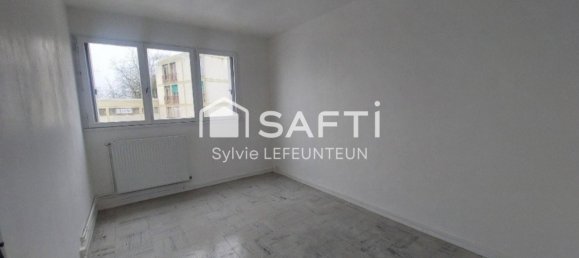 3 غرف نوم شقة في Vierzon, France رقم 49675 8