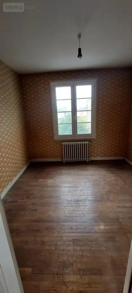 Casa T3 em Saint-Barthelemy-d'Anjou, France N.º 354820