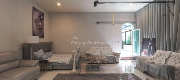 4 bedrooms Cafe / restaurant in Pattaya, Thailand No. 22955 11