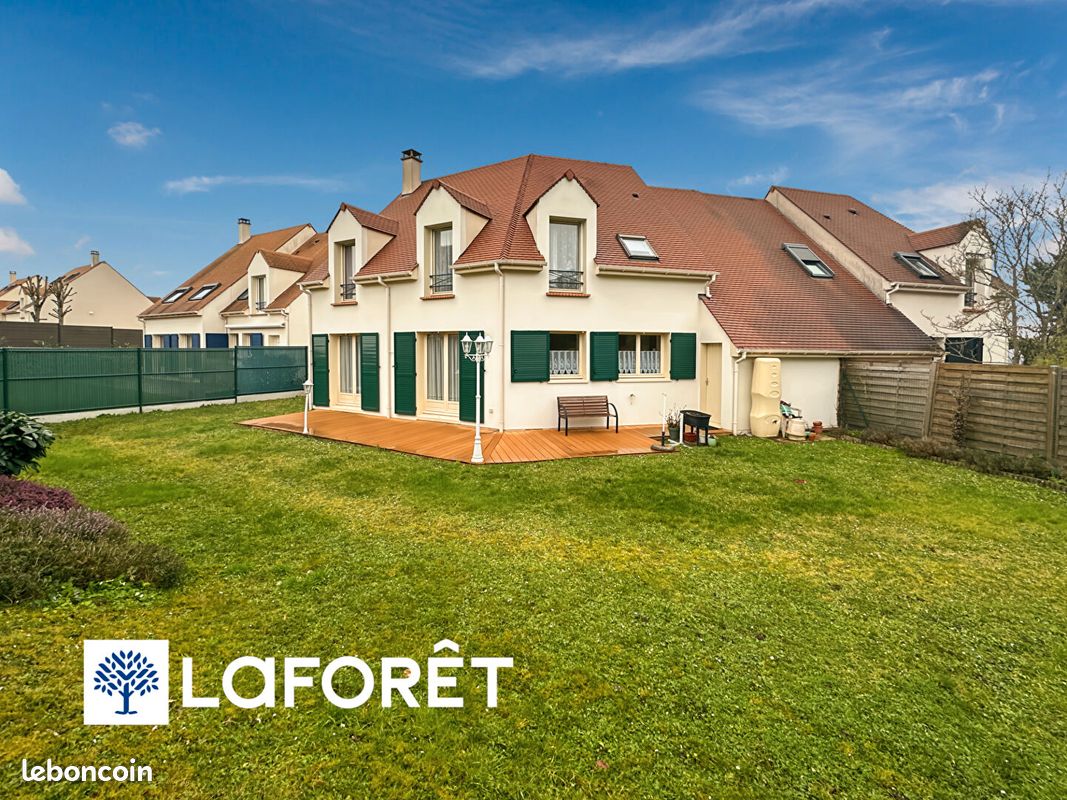 3 chambres Maison à Villemoisson-sur-Orge, France No. 325429